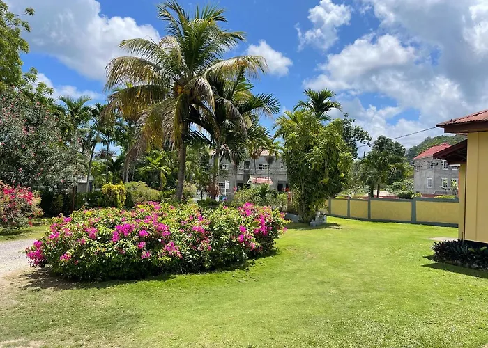 Little Shaw Park Pensión